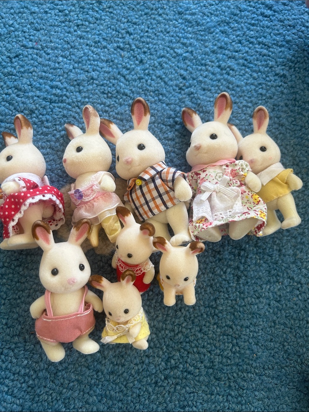 Calico Critter Bunny Family Set - Soft Cream Rabbit Toys